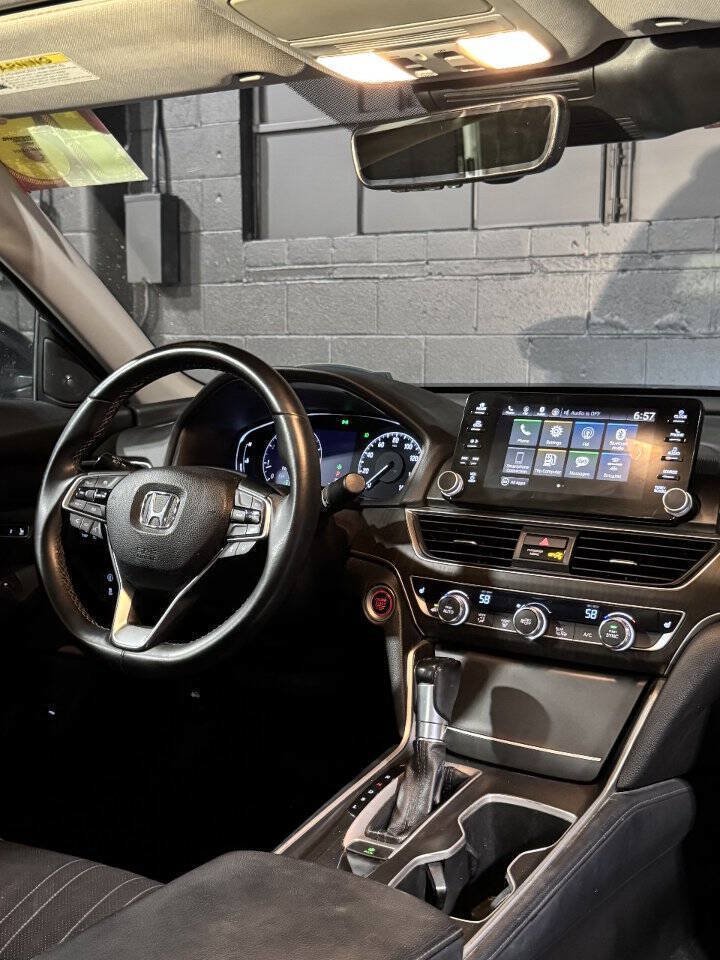 Used 2018 Honda Accord EX-L image 3