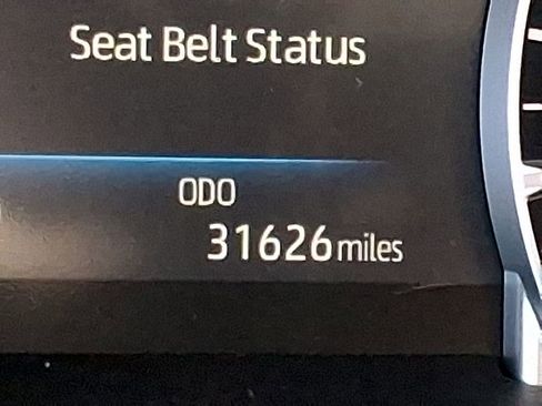 Used 2023 Toyota Highlander L image 19