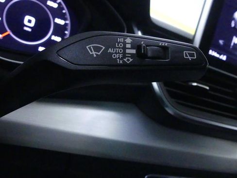 Used 2020 Audi SQ5 Premium Plus image 19