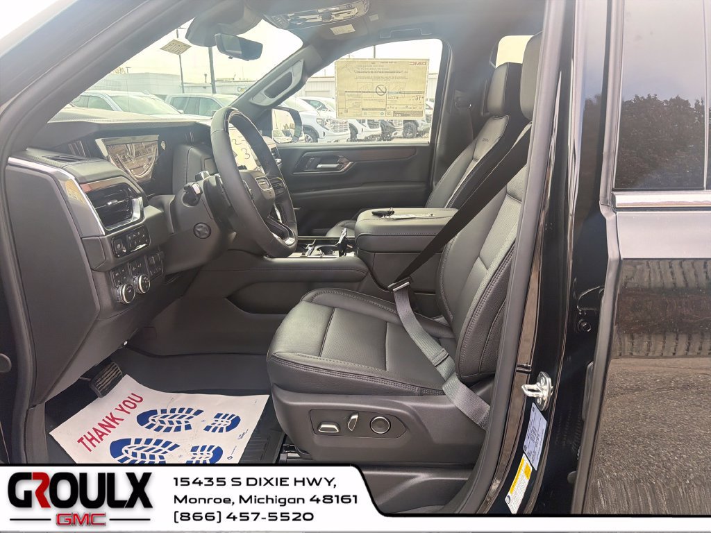 New 2027 GMC Yukon Denali w/ Denali Reserve Package AWD/4WD image 10