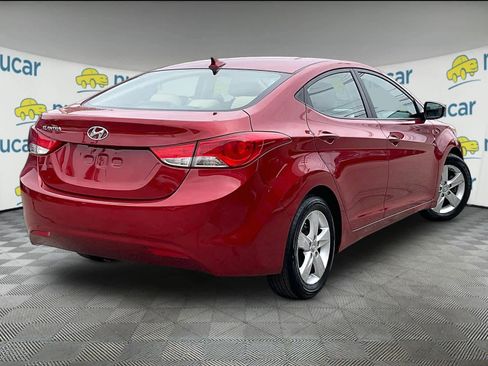 Used 2013 Hyundai Elantra GLS w/ Preferred Pkg image 6