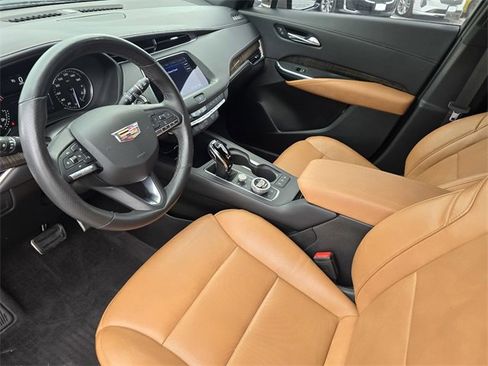 Used 2023 Cadillac XT4 Sport image 20