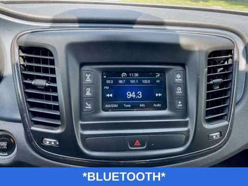 Used 2016 Chrysler 200 S AWD/4WD image 6