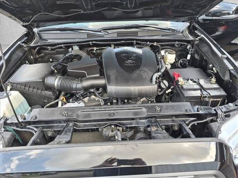 Used 2023 Toyota Tacoma TRD Sport RWD image 28
