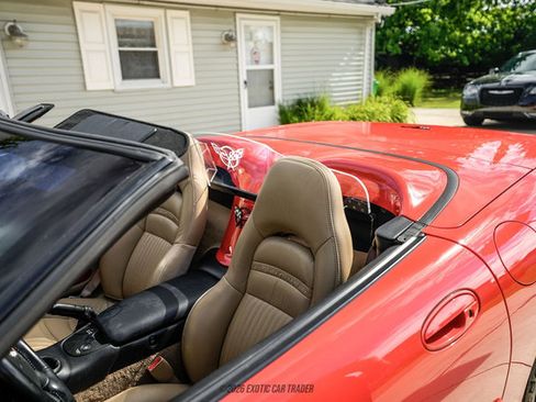 Used 2002 Chevrolet Corvette Convertible w/ Preferred Equipment Group2 RWD image 53
