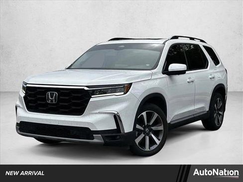 New 2025 Honda Pilot Elite image 1