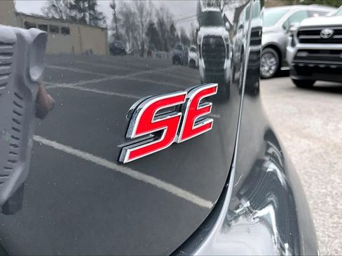 Certified 2025 Toyota Corolla SE image 10