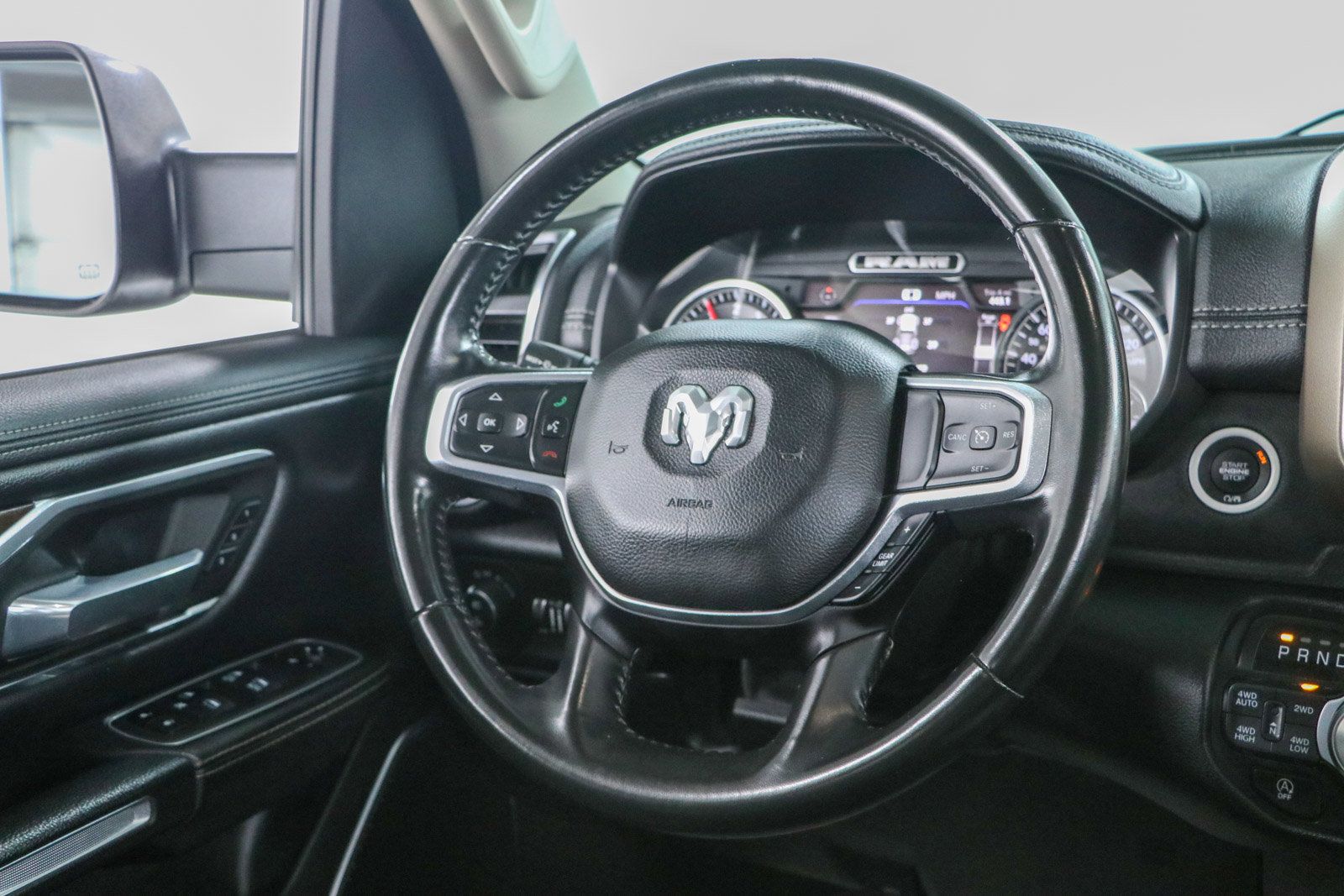 Used 2022 RAM 1500 Laramie w/ Laramie Southwest Edition AWD/4WD image 13