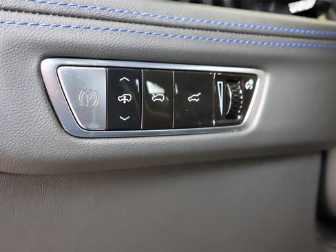 Used 2025 Cadillac Escalade IQ Luxury 1 image 22