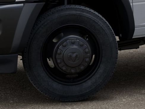 New 2026 RAM 5500 Tradesman AWD/4WD image 8