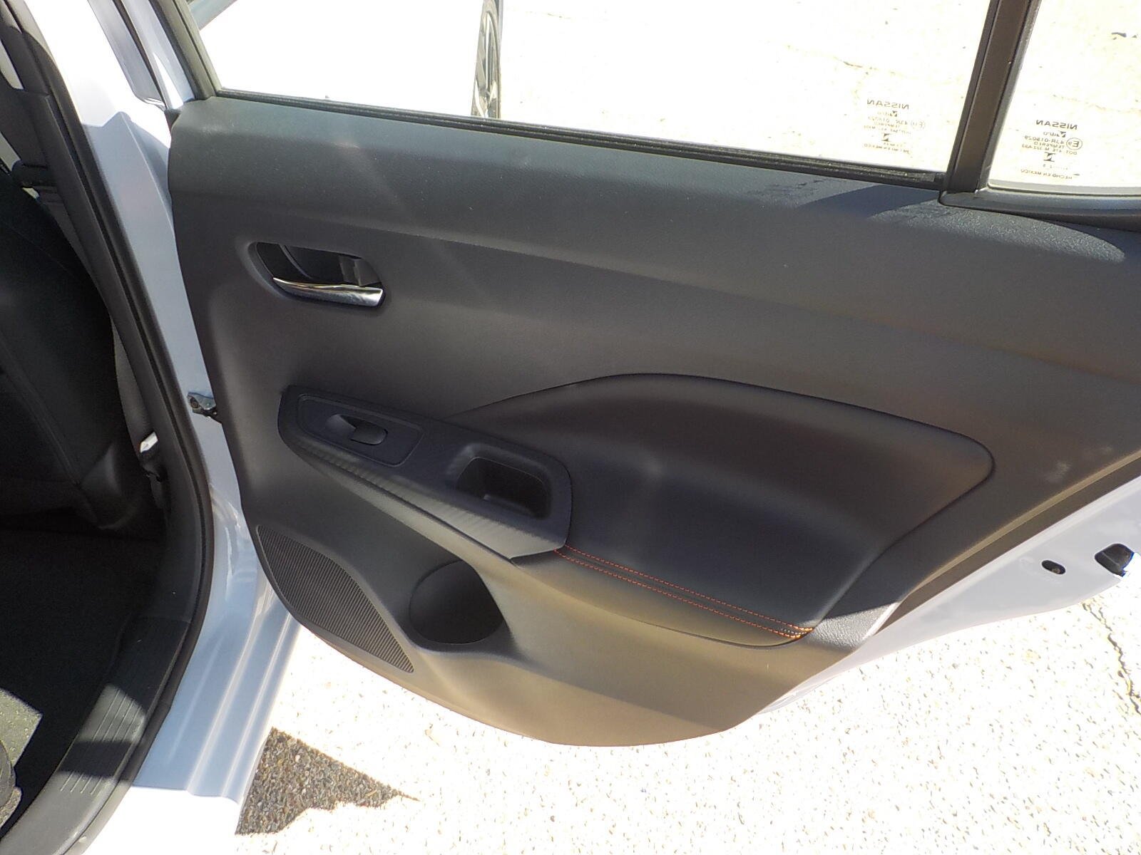 Used 2025 Nissan Versa SR w/ Trunk Package FWD image 15
