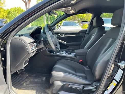Used 2023 Honda Civic Sport image 7
