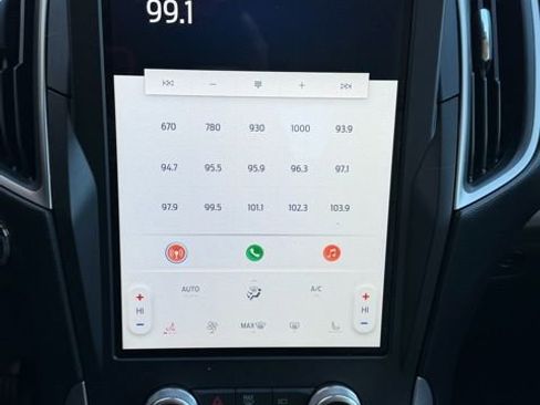 Used 2022 Ford Edge SEL image 24