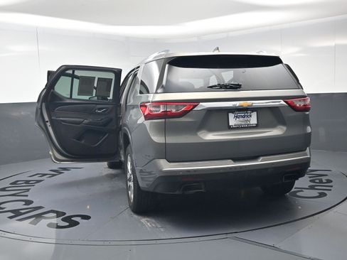 Used 2019 Chevrolet Traverse Premier w/ LPO, Floor Liner Package AWD/4WD image 27