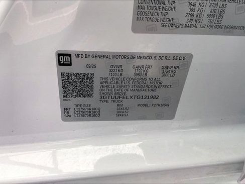Used 2026 GMC Sierra 1500 AT4X AWD/4WD image 34