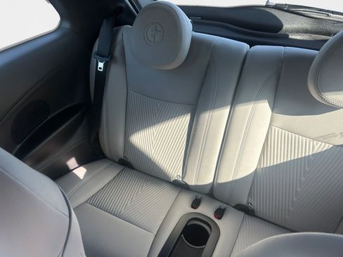 New 2025 FIAT 500 e image 9