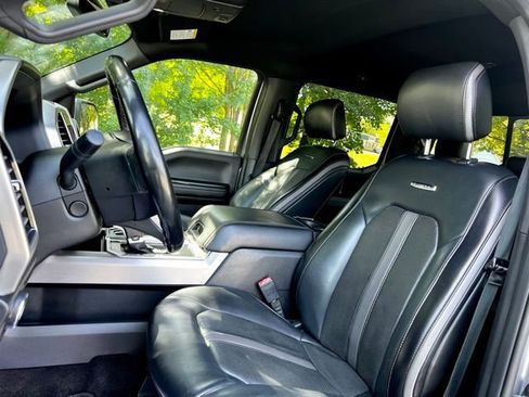 Used 2020 Ford F150 Platinum image 17