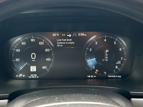 Used 2017 Volvo S90 T6 Momentum w/ Vision Package AWD/4WD image 23