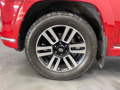 Used 2016 Toyota 4Runner Limited image 18