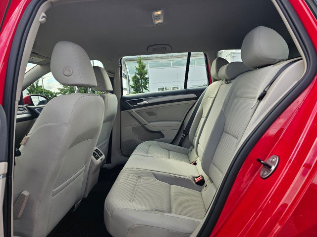 Used 2017 Volkswagen Golf S AWD/4WD image 20