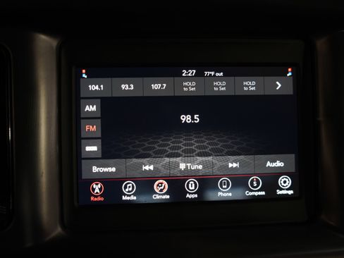 Used 2020 Dodge Charger SXT w/ Blacktop Package image 15