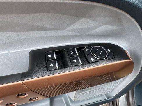 Used 2024 Ford Maverick Lariat AWD/4WD image 9