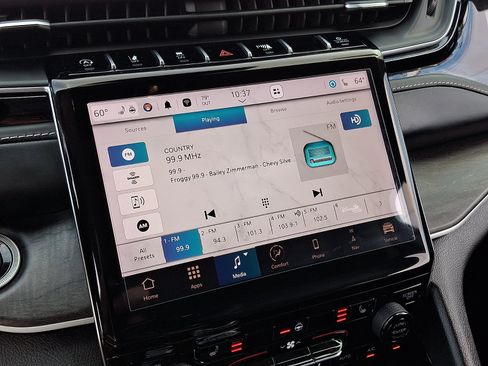 Certified 2022 Jeep Grand Cherokee L Limited AWD/4WD image 19