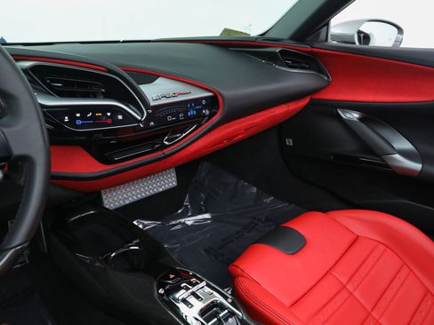 Certified 2025 Ferrari SF90 Spider AWD/4WD image 31