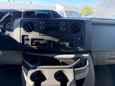 Used 2014 Ford E-250 and Econoline 250 w/ Interior Upgrade Package image 25