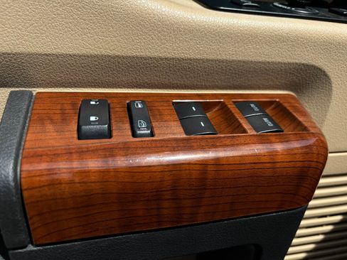 Used 2016 Ford F250 King Ranch w/ FX4 Off-Road Package image 23