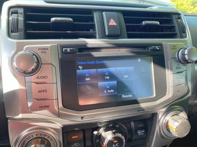 Used 2016 Toyota 4Runner SR5 AWD/4WD image 16