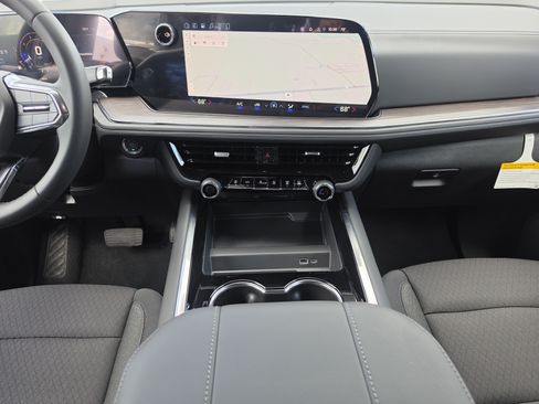 New 2026 Chevrolet Tahoe LS RWD image 19
