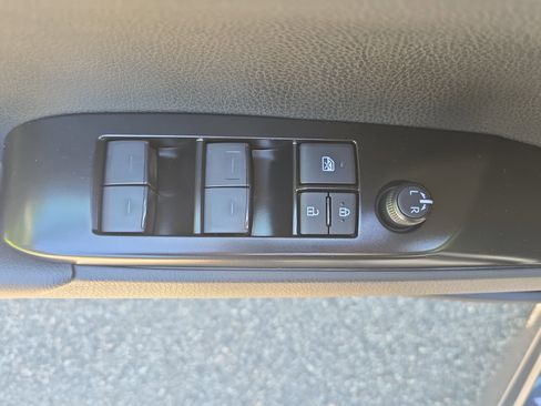 New 2026 Toyota Camry SE FWD image 25