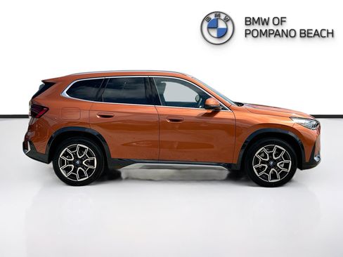 Used 2025 BMW X1 xDrive28i w/ Technology Package AWD/4WD image 8