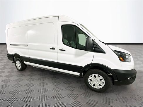 New 2026 Ford Transit 250 148 Medium Roof w/ Exterior Upgrade Package image 3
