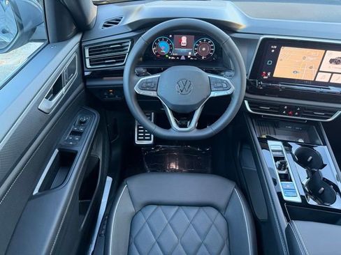 New 2026 Volkswagen Atlas Cross Sport SEL Premium R-Line AWD/4WD image 11
