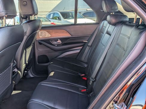 Certified 2025 Mercedes-Benz GLE 580 4MATIC image 29