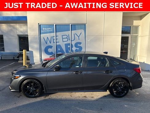 Used 2024 Honda Civic Sport image 4