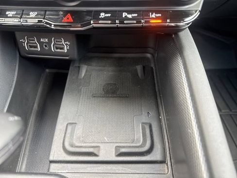 Certified 2024 Dodge Durango GT AWD/4WD image 20