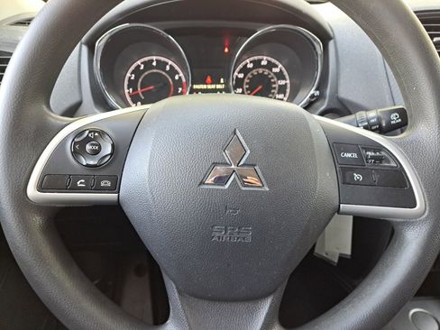 Used 2020 Mitsubishi Outlander Sport ES image 26