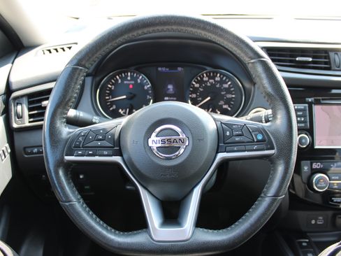Used 2019 Nissan Rogue SL w/ Premium Package AWD/4WD image 23