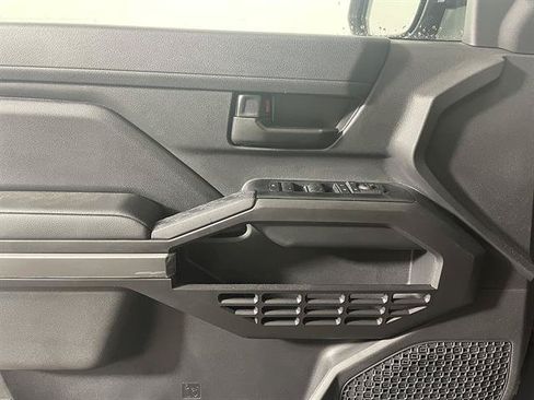 New 2026 Toyota Tacoma SR5 AWD/4WD image 18