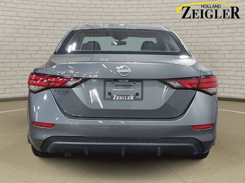 Certified 2025 Nissan Sentra SV image 6