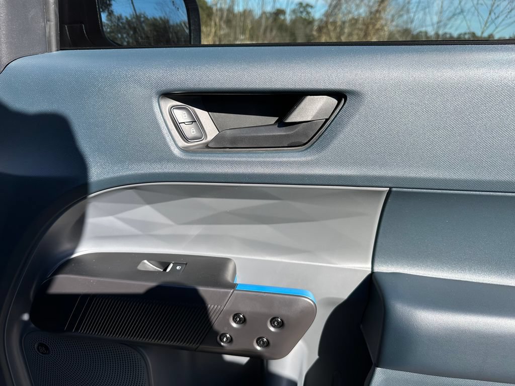 New 2026 Ford Maverick Lobo AWD/4WD image 35