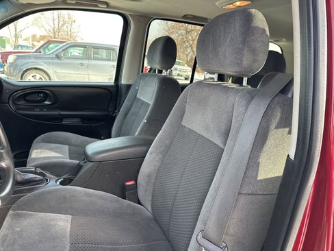 Used 2009 Chevrolet TrailBlazer LT w/ Sun And Sound Package image 12