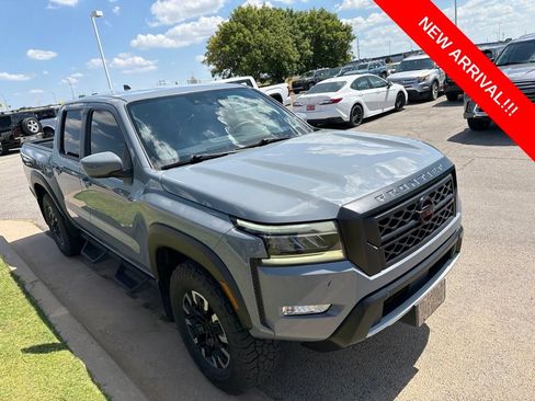 Used 2022 Nissan Frontier PRO-4X w/ Off-Road Protection Package AWD/4WD image 3
