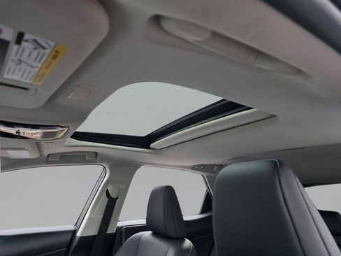 Certified 2025 Lexus NX 250 FWD w/ Premium Package image 13