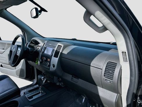 Used 2019 Nissan Frontier PRO-4X w/ Pro-4x Luxury Package AWD/4WD image 24