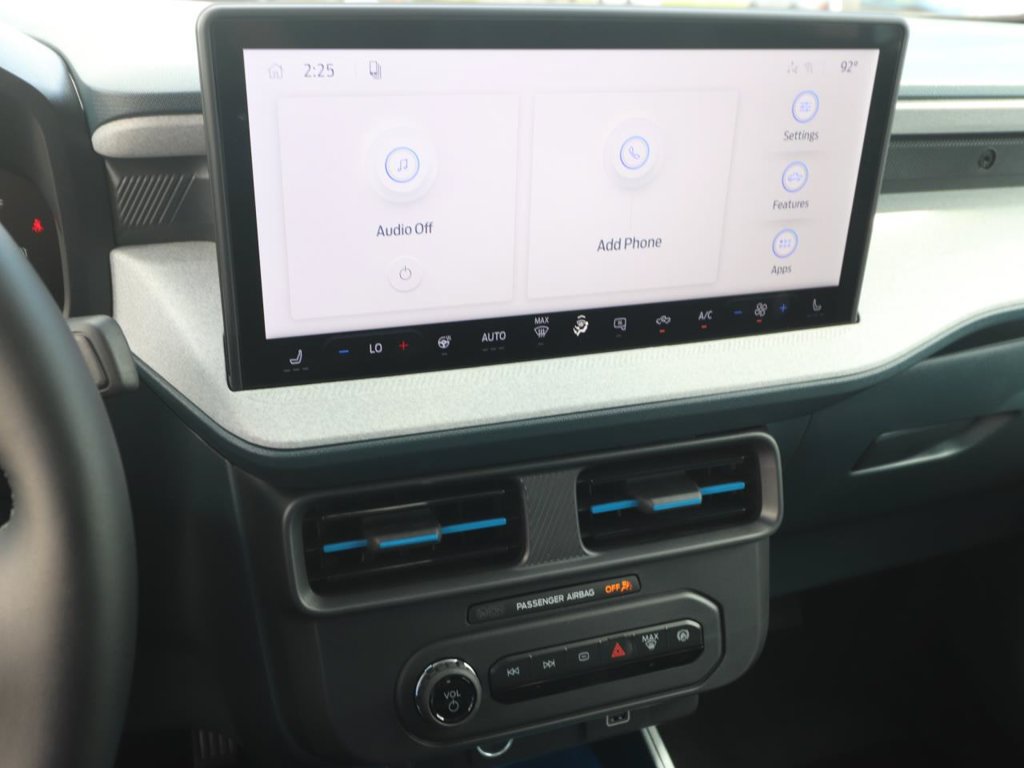 New 2026 Ford Maverick XLT w/ XLT Luxury Package FWD image 18