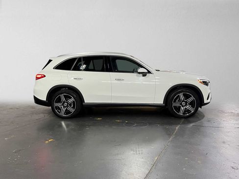 Certified 2026 Mercedes-Benz GLC 300 4MATIC image 2